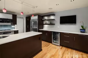 17505 NE 4th Pl, Bellevue, WA 98008 - Photo 15