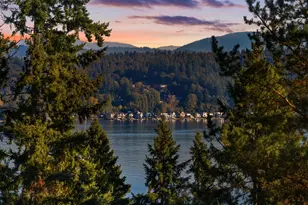 17505 NE 4th Pl, Bellevue, WA 98008 - Photo 1