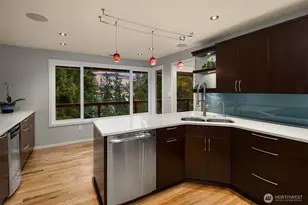 17505 NE 4th Pl, Bellevue, WA 98008 - Photo 13