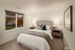 17505 NE 4th Pl, Bellevue, WA 98008 - Photo 21