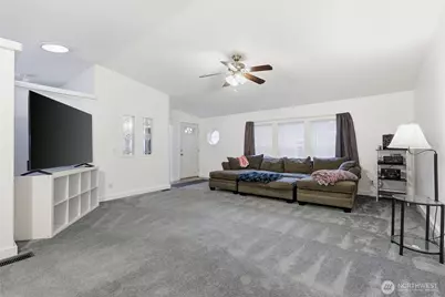 17148 Briar Street SE, Yelm, WA 98597 - Photo 11