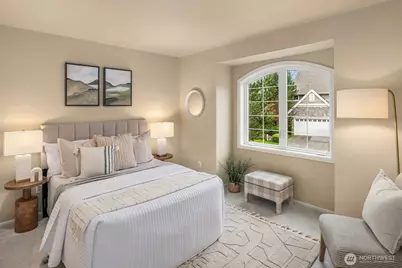 818 S 36th Place, Renton, WA 98055 - Photo 9