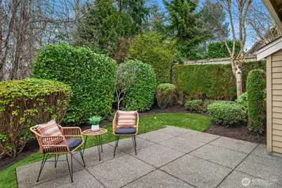 818 S 36th Place, Renton, WA 98055 - Photo 13