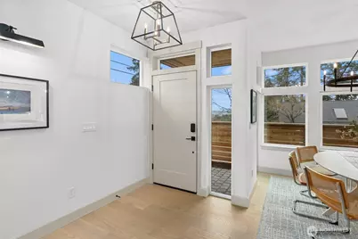 1261 NE 100th Street, Seattle, WA 98125 - Photo 7