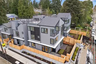 1261 NE 100th St, Seattle, WA 98125 - Photo 5