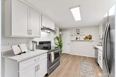 18720 4th Avenue S, Burien, WA 98148 - Photo 9