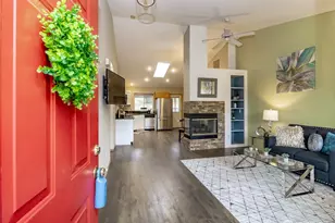 3303 18th St Pl SW, Puyallup, WA 98373 - Photo 3