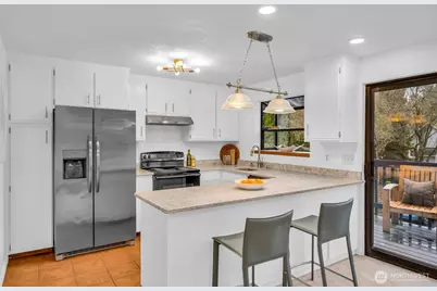 816 N 175th Street #2, Shoreline, WA 98133 - Photo 21