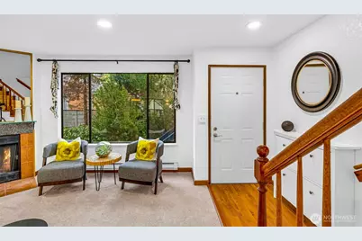 816 N 175th Street #2, Shoreline, WA 98133 - Photo 5