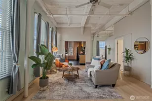 1120 Cliff Ave, Tacoma, WA 98402 - Photo 3