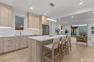 8314 28th Ave NE, Seattle, WA 98115 - Photo 9