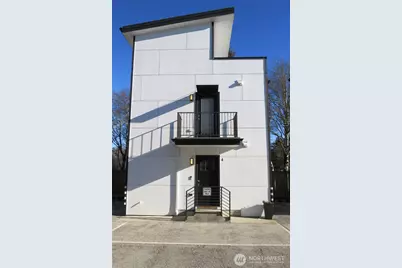 890 Magellan Avenue NE #4, Ocean Shores, WA 98569 - Photo 1