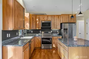 22644 Rose Rd, Mount Vernon, WA 98274 - Photo 13