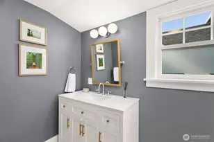 728 33rd Ave, Seattle, WA 98122 - Photo 15