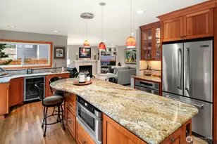 23970 SE 40th Pl, Sammamish, WA 98029 - Photo 15