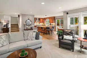 23970 SE 40th Pl, Sammamish, WA 98029 - Photo 11