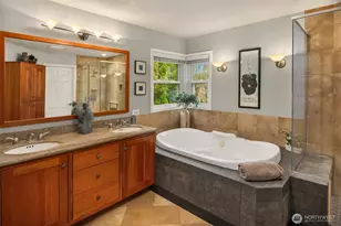 23970 SE 40th Pl, Sammamish, WA 98029 - Photo 21