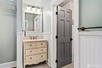 9510 9th Avenue NW, Seattle, WA 98117 - Photo 19