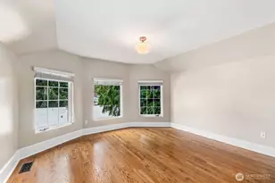 9510 9th Ave NW, Seattle, WA 98117 - Photo 31