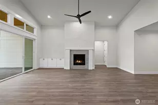 8717 33rd St E, Edgewood, WA 98371 - Photo 13