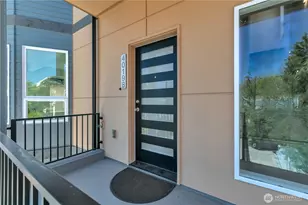 4019 4th Ave NE, Seattle, WA 98105 - Photo 3