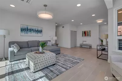 4019 4th Avenue NE, Seattle, WA 98105 - Photo 7