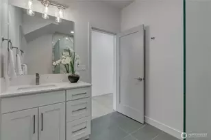 4019 4th Ave NE, Seattle, WA 98105 - Photo 13