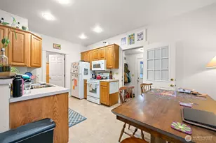 1524 Iron St, Bellingham, WA 98225 - Photo 13