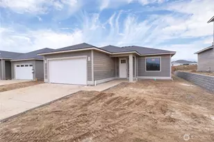 574 S Oasis Loop, East Wenatchee, WA 98802 - Photo 3