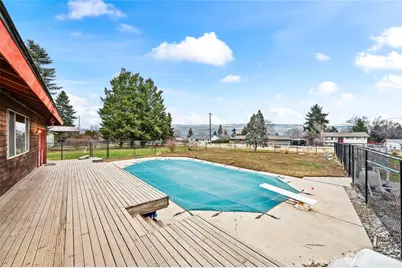 1919 B 5th St, Wenatchee, WA 98801 - Photo 13