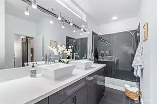 1211 S Grand St, Seattle, WA 98144 - Photo 19