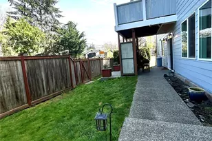 6736 NE 201st Pl, Kenmore, WA 98028 - Photo 3