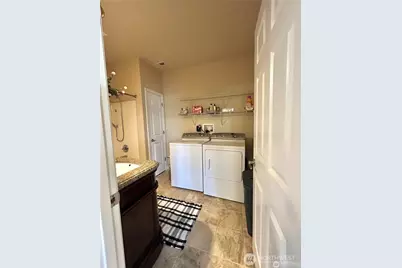 6736 NE 201st Place, Kenmore, WA 98028 - Photo 27