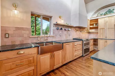 310 Dream View Lane, Cinebar, WA 98533 - Photo 9