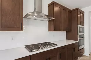 10679 Treasure Dr NW, Silverdale, WA 98383 - Photo 9