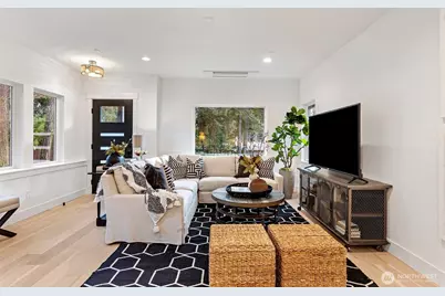 11220 115th Place NE, Kirkland, WA 98033 - Photo 7