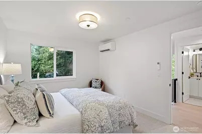 11220 115th Place NE, Kirkland, WA 98033 - Photo 21