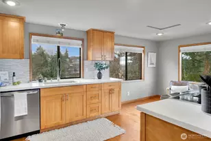 902 7th Ave S, Edmonds, WA 98020 - Photo 11