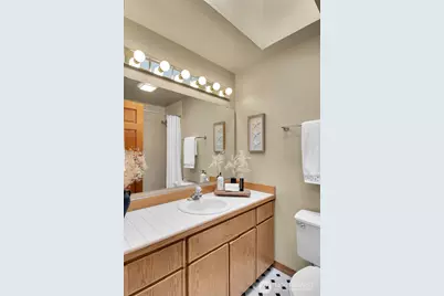 902 7th Avenue S, Edmonds, WA 98020 - Photo 23