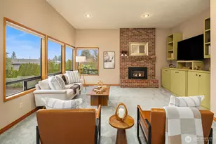 902 7th Ave S, Edmonds, WA 98020 - Photo 17