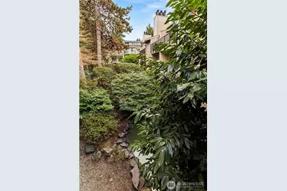 19855 25th Avenue NE #210, Shoreline, WA 98155 - Photo 19