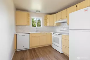 3827 Wetmore Ave, Everett, WA 98201 - Photo 5