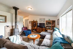 126 Bethany Ln, Winlock, WA 98596 - Photo 5