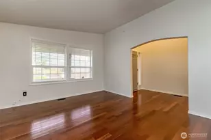 12516 204th Ave Ct E, Bonney Lake, WA 98391 - Photo 5