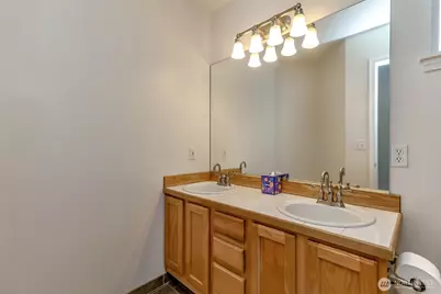 12516 204th Avenue Ct E, Bonney Lake, WA 98391 - Photo 27