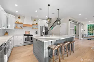 109 W 2nd St, Nooksack, WA 98276 - Photo 7