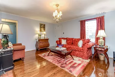 1237 S Ridgewood Avenue, Tacoma, WA 98405 - Photo 5