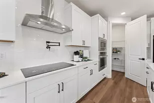 2216 Oak Ct, Milton, WA 98354 - Photo 5