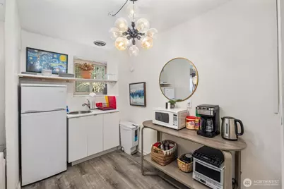 1400 Hubbell Place #409, Seattle, WA 98101 - Photo 11