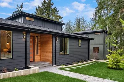 9711 44th Avenue SW, Seattle, WA 98136 - Photo 3